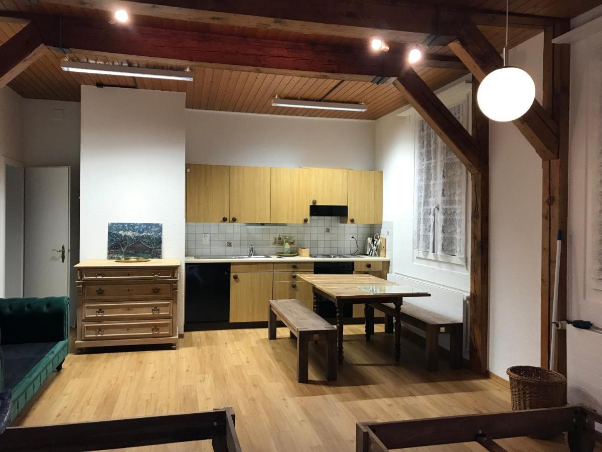 Simple Studio 36M2 In The Center Of Burgdorf Private Parking Small Bathroom Exteriör bild